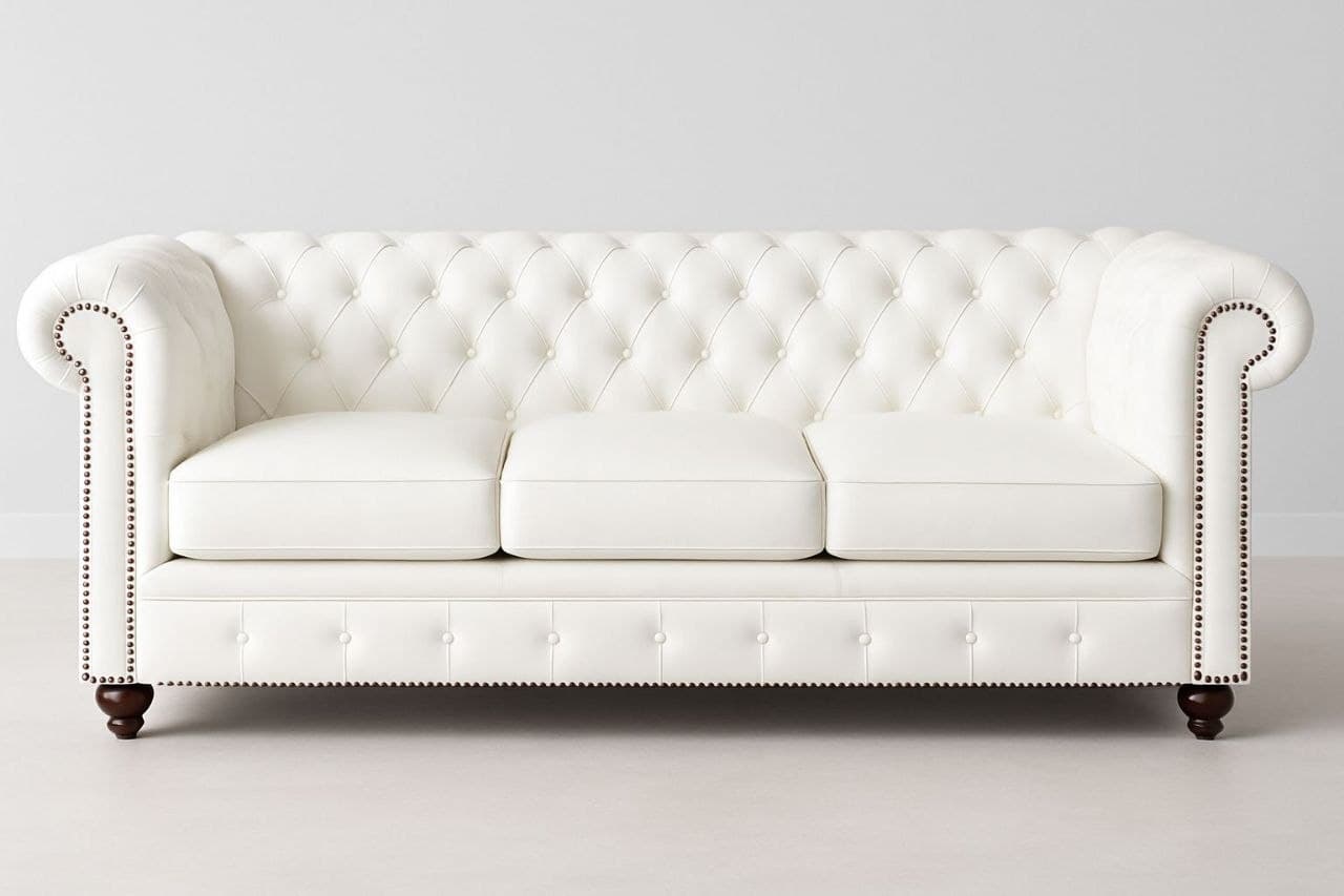 Kensington Chesterfield Sofa in Pristine White view